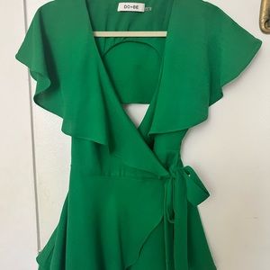 DO+BE Green romper with open back -worn twice-